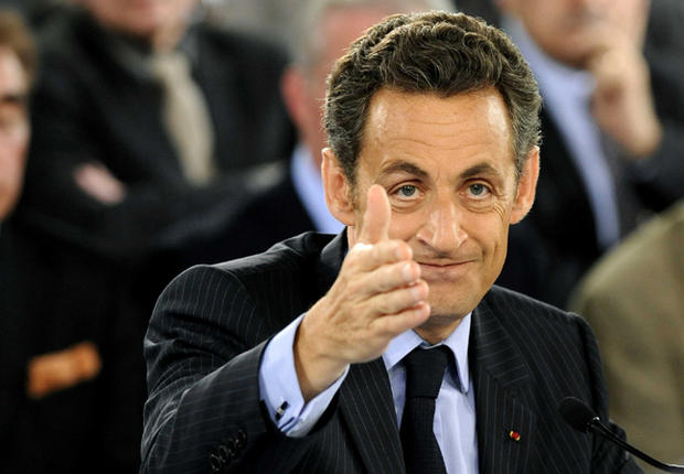 Nicolas-Sarkozy-reaparecio-en-Paris